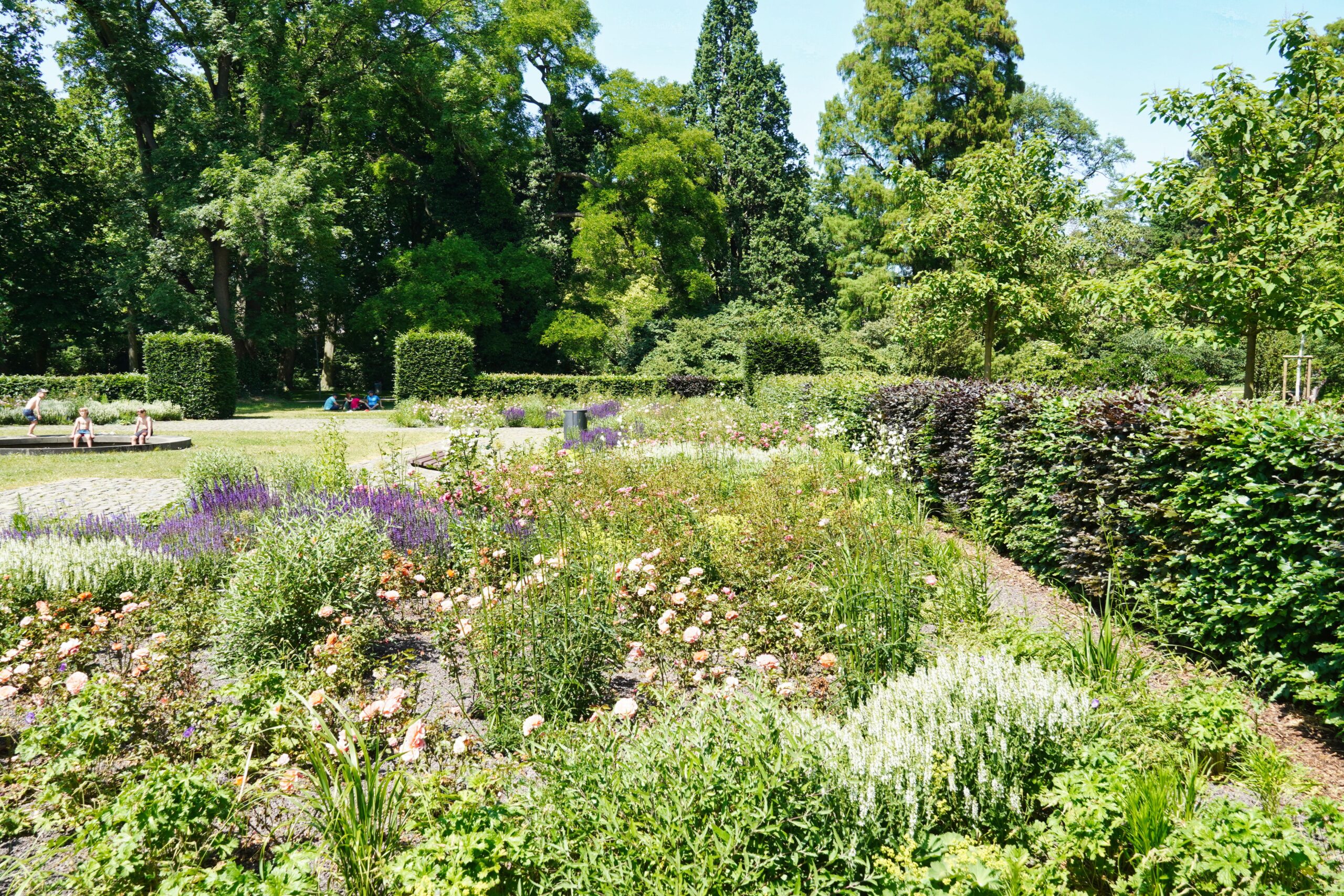 You are currently viewing Schlossgarten Hanau